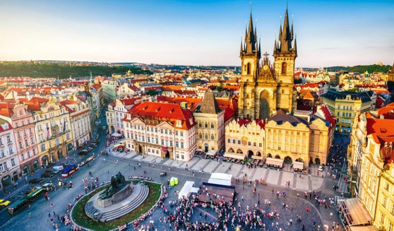 Prag Altın Şehir